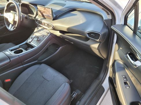 Used 2023 Hyundai Santa Fe SEL image 24