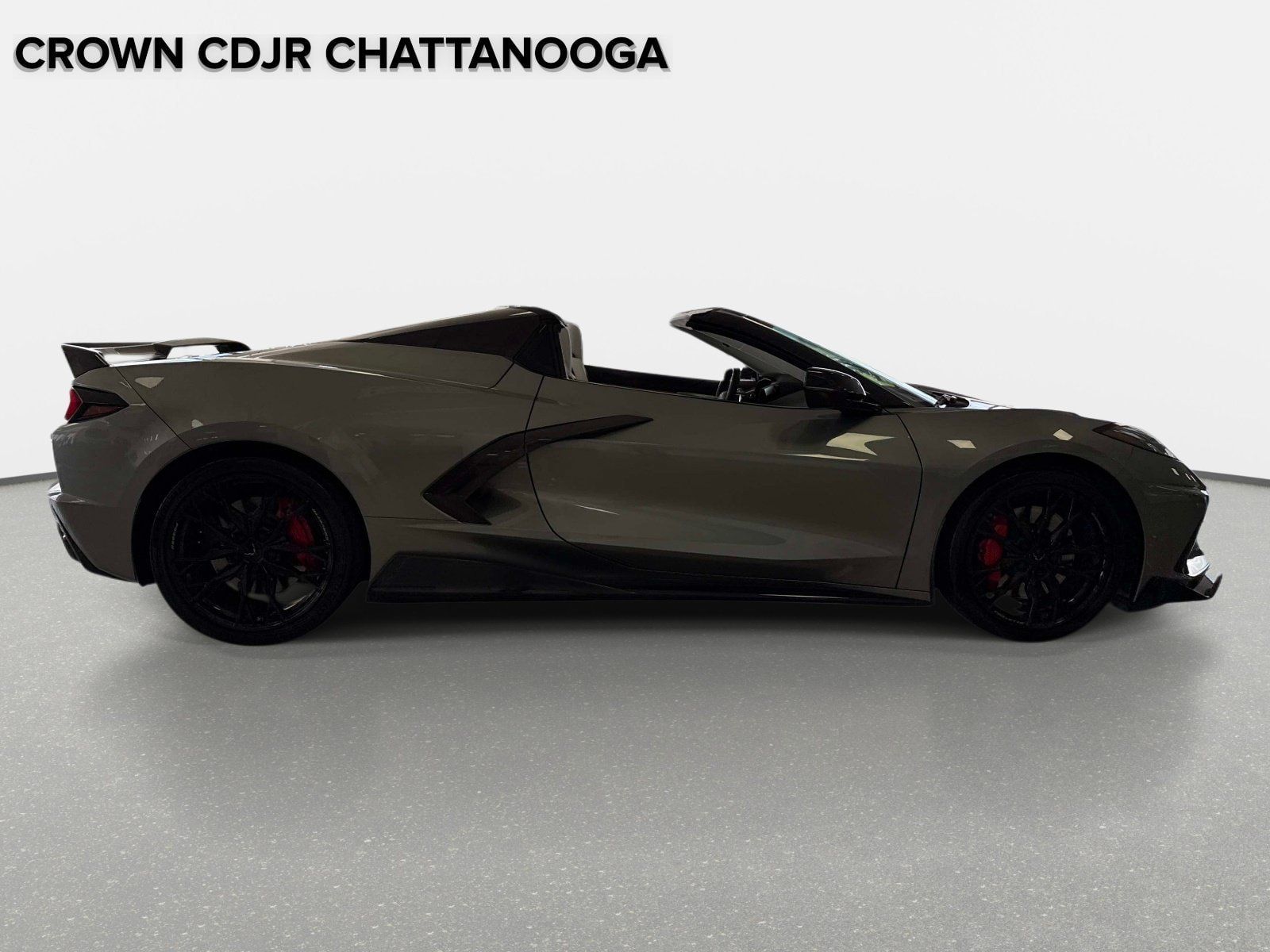 Used 2023 Chevrolet Corvette Stingray Premium Conv w/ Z51 Performance Package RWD image 4