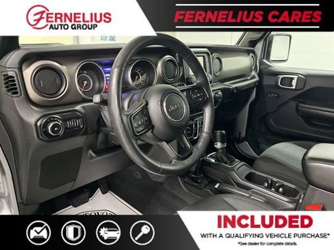 Used 2018 Jeep Wrangler Unlimited Sport S AWD/4WD image 35