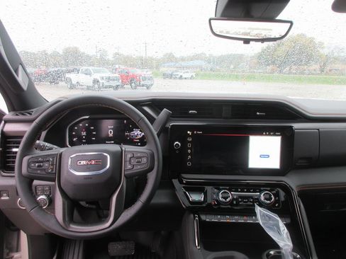 New 2026 GMC Sierra 2500 AT4 w/ AT4 Premium Plus Package image 16