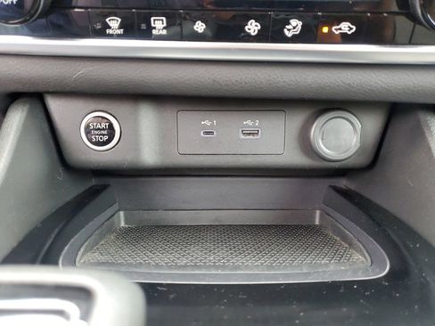 Certified 2023 Nissan Rogue SV FWD image 27