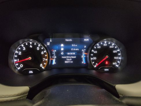 Used 2023 Jeep Compass Limited w/ Sun and Sound Group AWD/4WD image 23