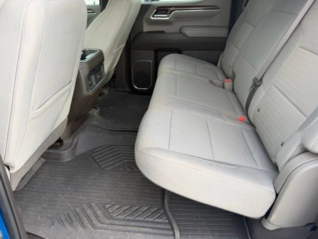 Used 2023 Chevrolet Silverado 1500 RST AWD/4WD image 15