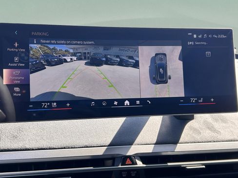 Used 2026 BMW iX xDrive60 w/ M Sport Package AWD/4WD image 16