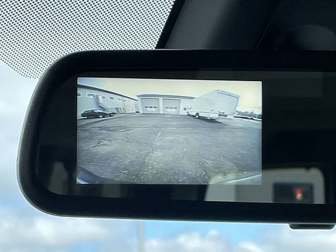 Used 2025 Chevrolet Express 3500 LT w/ LT Preferred Equipment Group image 29