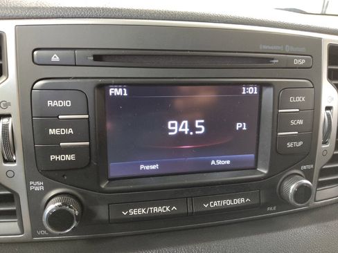 Used 2019 Kia Sportage LX image 25