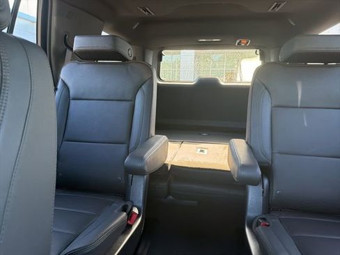 Used 2024 Chevrolet Tahoe High Country image 14