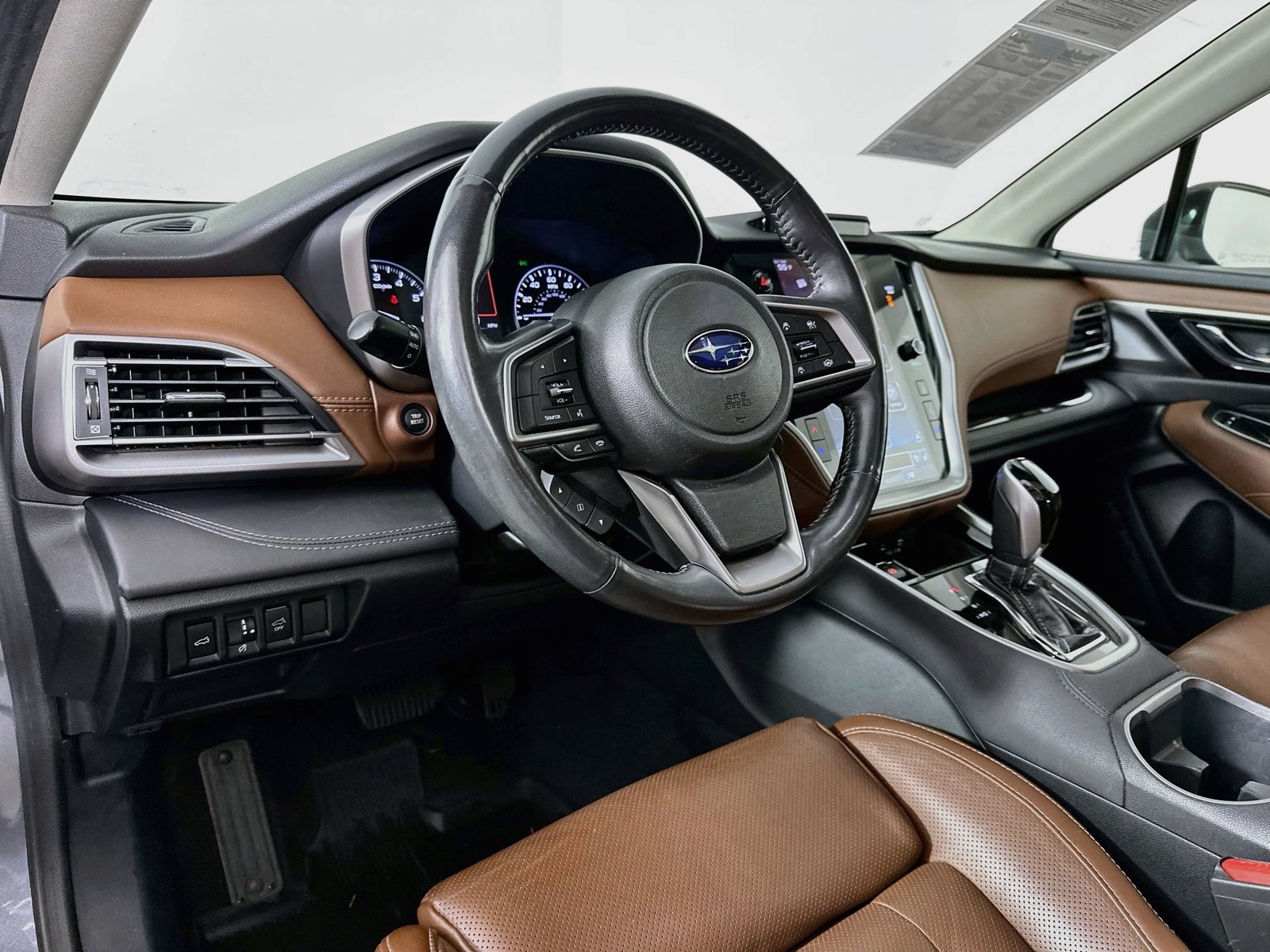 Used 2020 Subaru Outback Touring XT AWD/4WD image 10