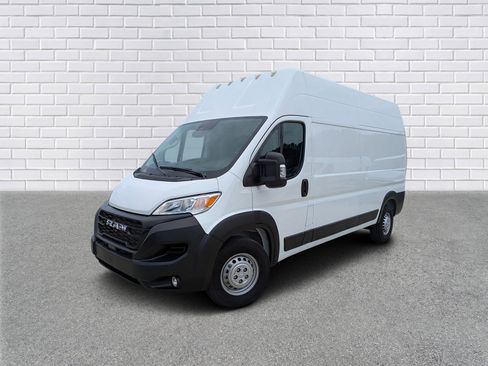 Used 2024 RAM ProMaster 3500 w/ Convenience Group image 1