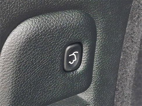 Certified 2023 Dodge Durango GT image 38