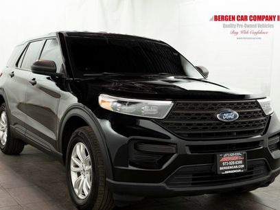 Used 2021 Ford Explorer 4WD w/ Class III Trailer Tow Package