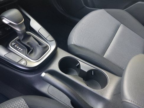 Used 2025 Kia Soul LX image 26