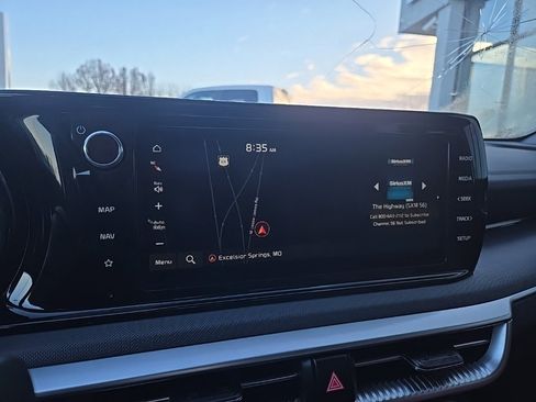 Used 2023 Kia K5 GT-Line image 46