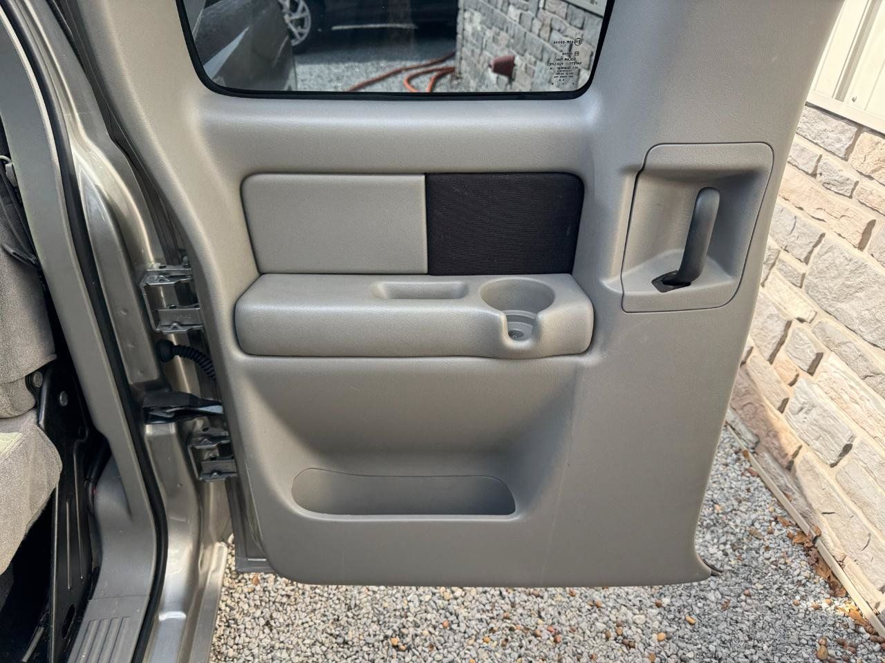 Used 2000 Chevrolet Silverado 1500 LS RWD image 27