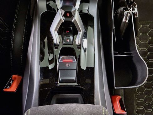 Used 2017 Lamborghini Huracan LP 580-2 RWD image 18