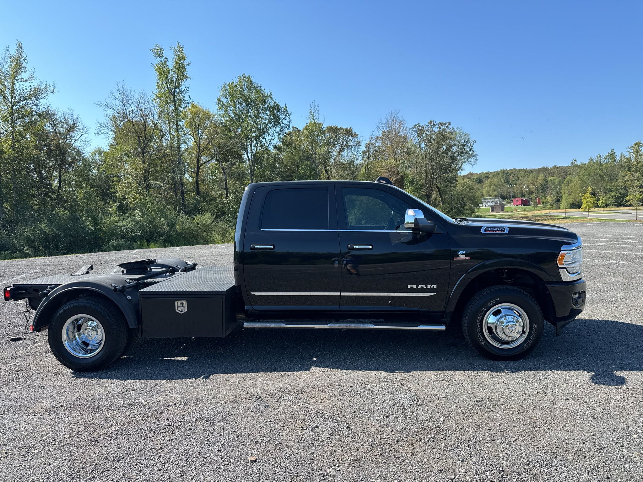 Used 2022 RAM 3500 Limited AWD/4WD image 4