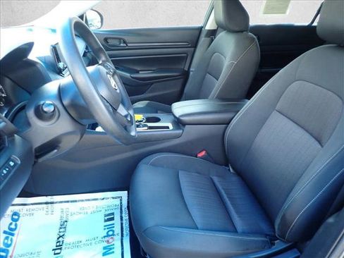 Used 2023 Nissan Altima 2.5 S FWD image 10