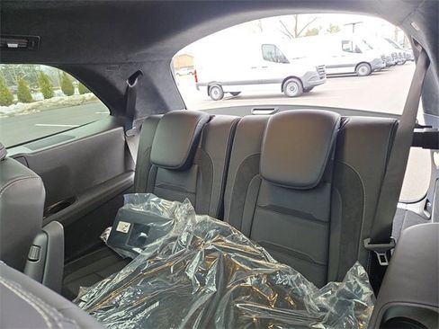 New 2026 Mercedes-Benz GLS 63 AMG 4MATIC image 29