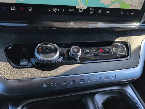 New 2026 Ford Expedition Tremor image 22