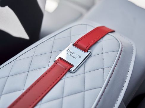 Used 2023 Aston Martin DBS Volante image 66