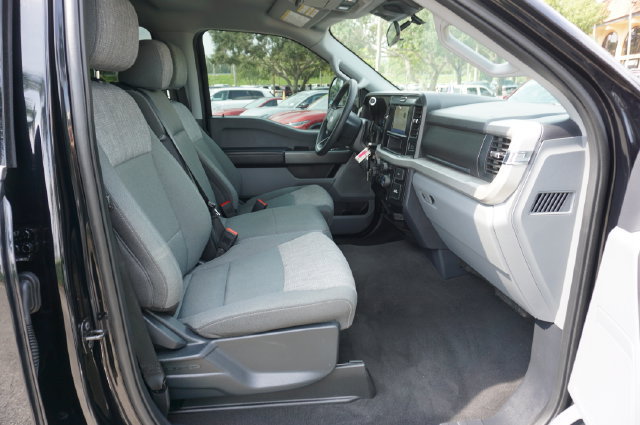Used 2025 Ford F250 XLT w/ FX4 Off-Road Package AWD/4WD image 3