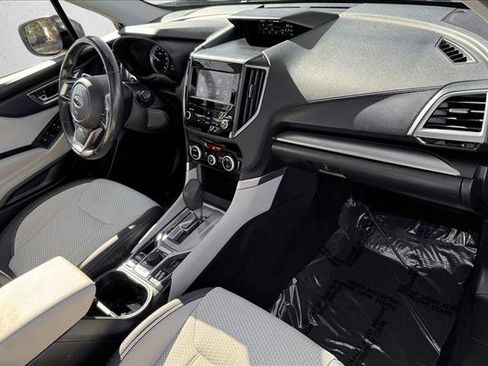 Used 2023 Subaru Forester Premium image 21
