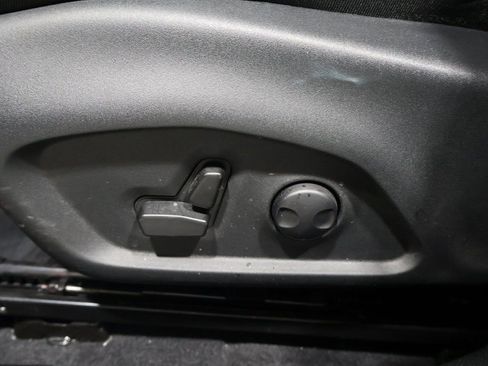 Certified 2024 Jeep Compass Limited image 14