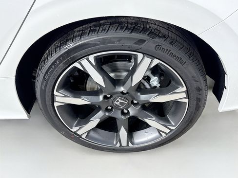 New 2025 Honda Civic Sport Touring image 38