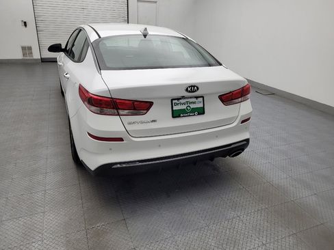 Used 2019 Kia Optima LX FWD image 6