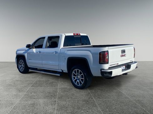 Used 2018 GMC Sierra 1500 Denali image 3