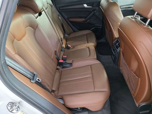 Used 2018 Audi Q5 Prestige w/ Prestige Package AWD/4WD image 29