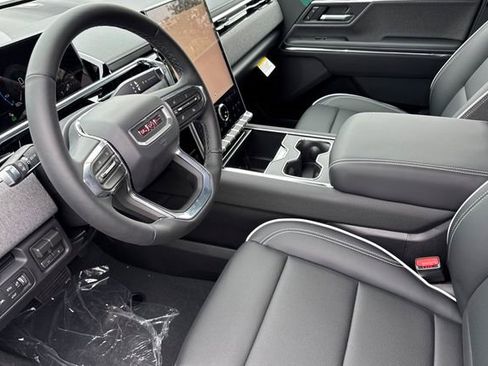 New 2026 GMC Sierra EV Elevation image 10