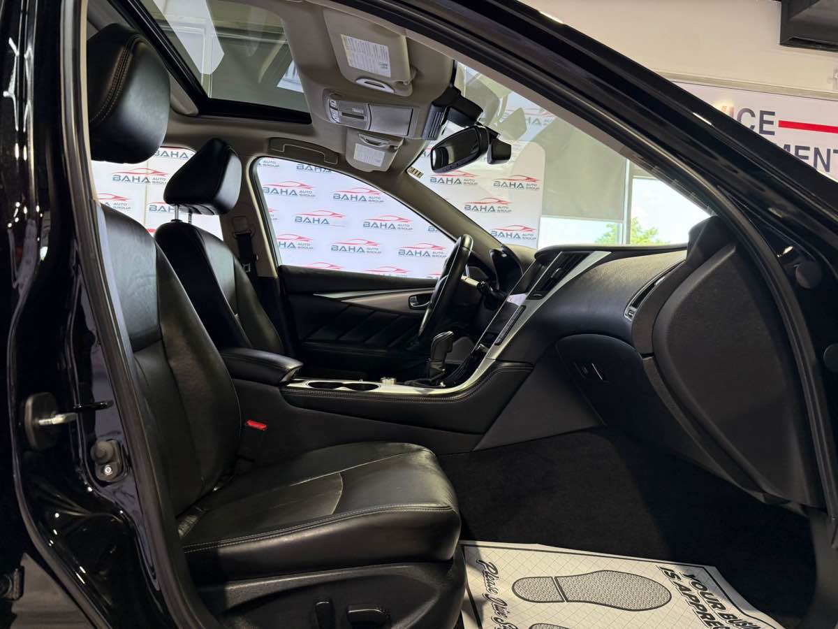 Used 2022 INFINITI Q50 Luxe w/ Cargo Package AWD/4WD image 38