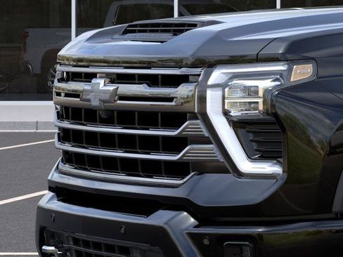 New 2026 Chevrolet Silverado 2500 High Country w/ High Country Premium Package AWD/4WD image 13
