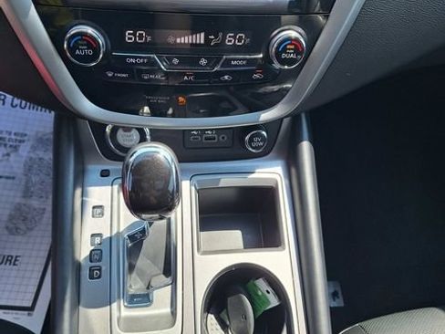 Used 2024 Nissan Murano SL AWD/4WD image 26