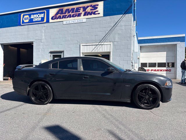 Used 2013 Dodge Charger R/T RWD image 6