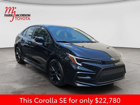 Used 2024 Toyota Corolla SE FWD image 5
