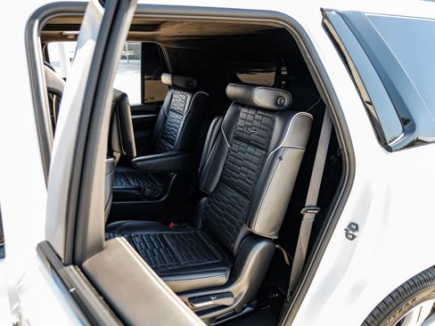Used 2025 Cadillac Escalade Sport Platinum AWD/4WD image 43