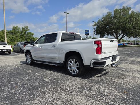 Used 2022 Chevrolet Silverado 1500 High Country AWD/4WD image 8