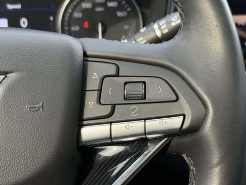 Used 2025 Cadillac XT6 Premium Luxury w/ Technology Package image 27