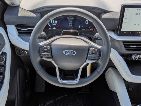 New 2026 Ford Explorer Platinum AWD/4WD image 19