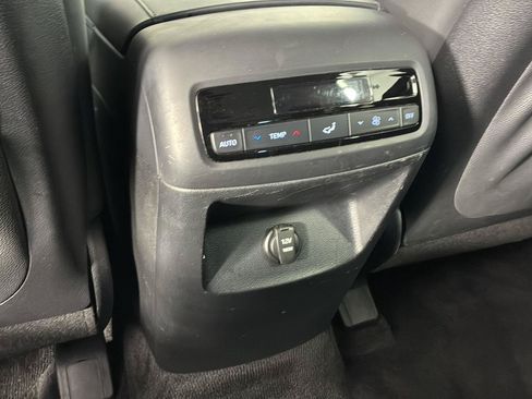 Used 2025 Hyundai Palisade SEL AWD/4WD image 19