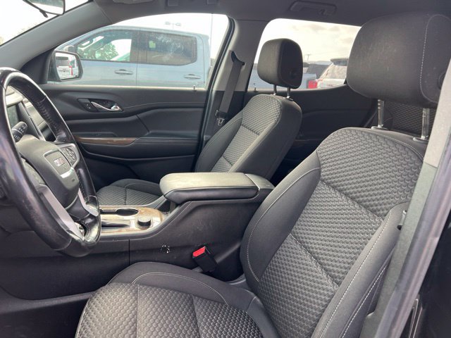 Used 2019 GMC Acadia SLE w/ LPO, Floor Liner Package FWD image 10