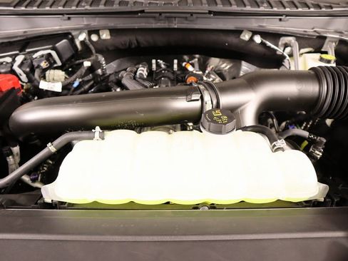 New 2025 Lincoln Navigator Reserve w/ Jet Appearance Package image 21