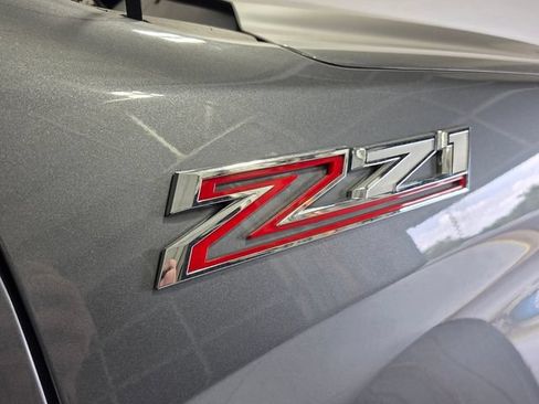 Used 2020 Chevrolet Silverado 1500 LTZ w/ LTZ Premium Package AWD/4WD image 16