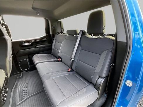 Used 2024 Chevrolet Silverado 1500 RST w/ Z71 Off-Road Package AWD/4WD image 16