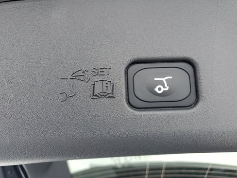 New 2026 Lincoln Nautilus Premier w/ Equipment Group 102A image 34