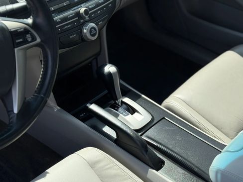 Used 2010 Honda Accord EX-L image 13