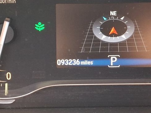 Used 2016 Honda Pilot Touring image 20
