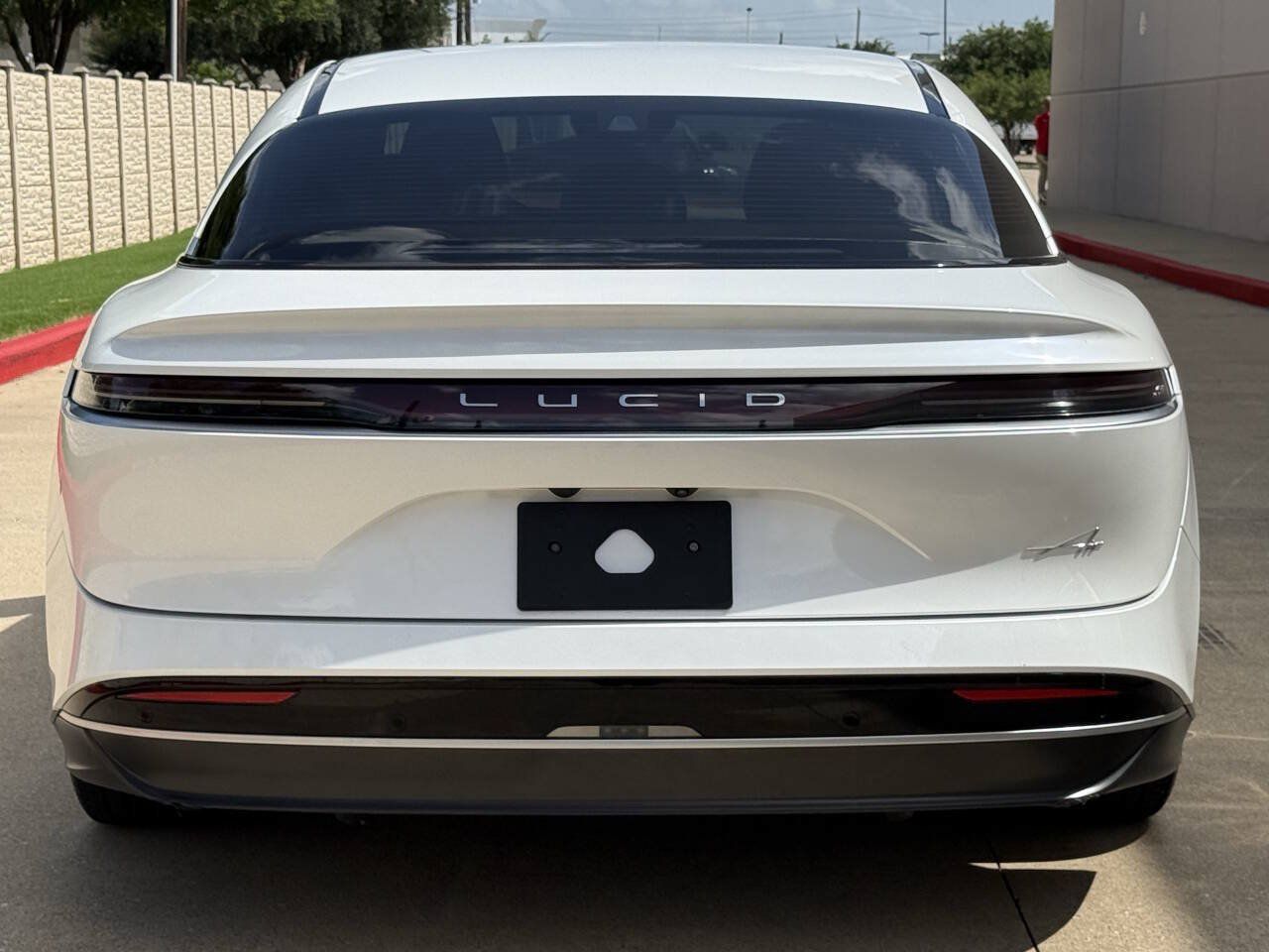 Used 2023 Lucid Air Pure AWD/4WD image 4